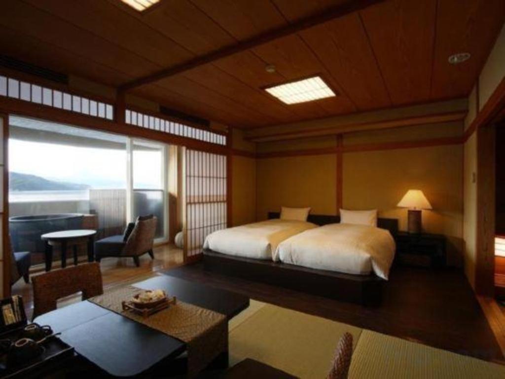 Luxury Wa Hotel Kaze No Kaori Ito  Exterior photo